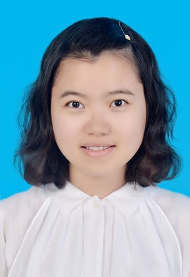 周艾欣.jpg