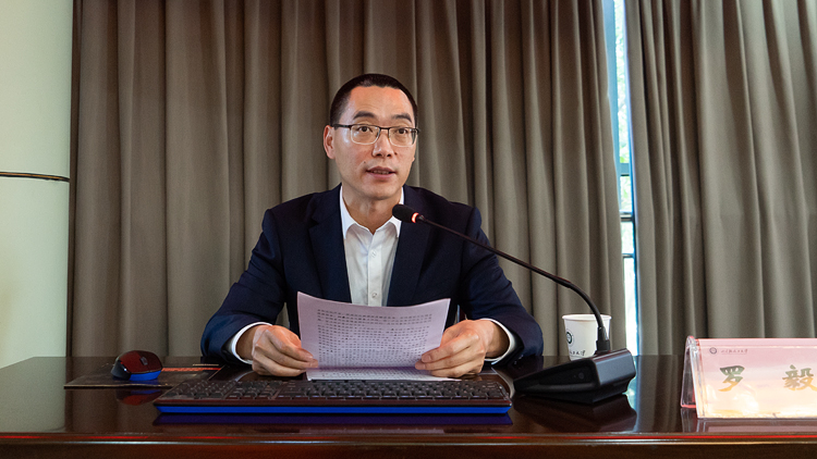 DSC05842.jpg DSC05842.jpg