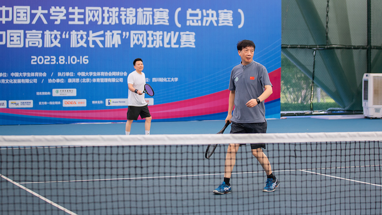 XCB_8483.jpg XCB_8483.jpg