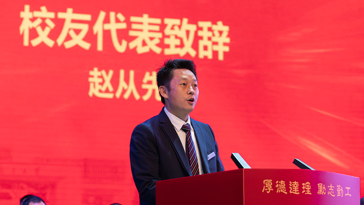 LJH_3880.jpg LJH_3880.jpg