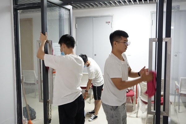 学生党支部实践活动 (6).JPG