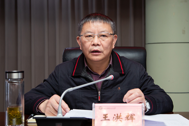 XCB_0698.jpg XCB_0698.jpg