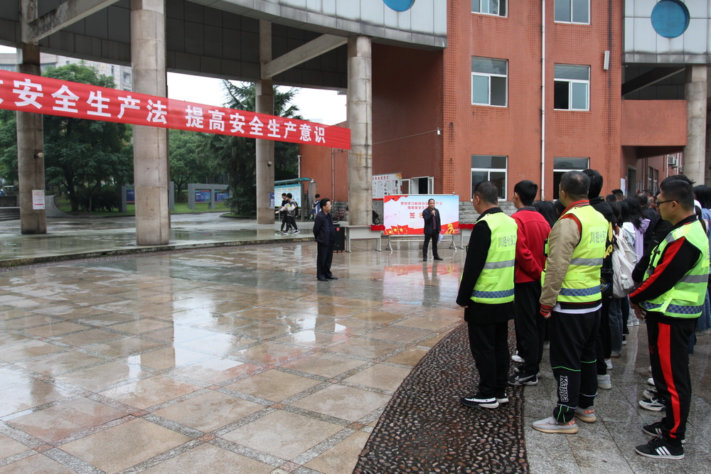 IMG_0663.jpg IMG_0663.jpg