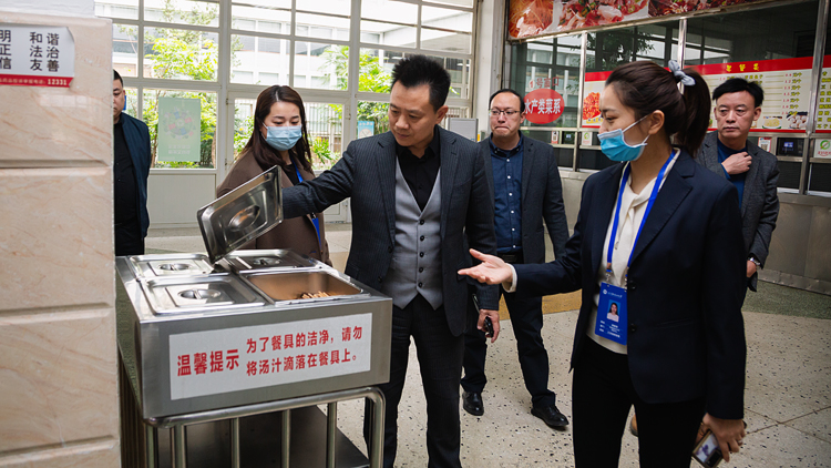 XCB_9566.jpg XCB_9566.jpg