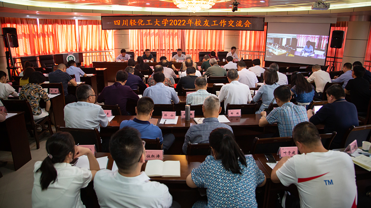 XCB_6804.jpg XCB_6804.jpg