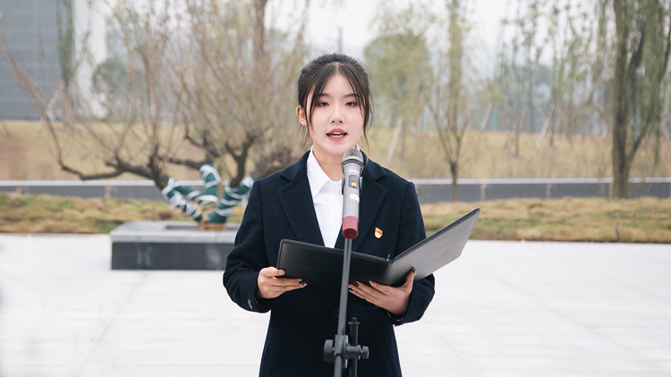 XCB_2070.jpg