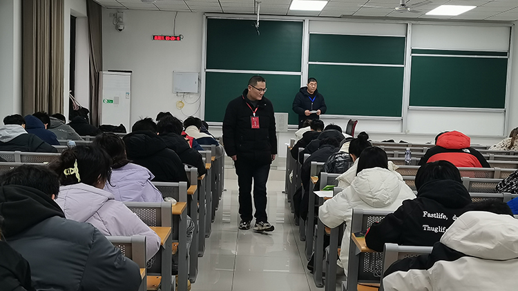 1月期末考试巡考(宜宾).jpg 1月期末考试巡考(宜宾).jpg