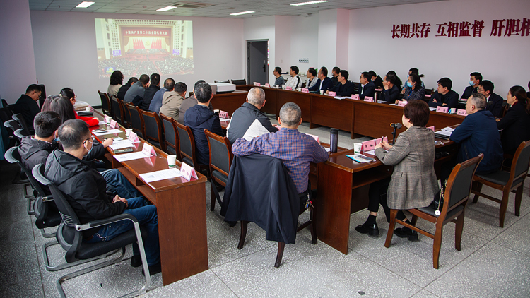 XCB_7251.jpg XCB_7251.jpg