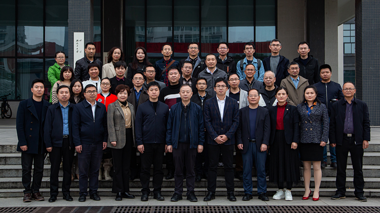 XCB_7445.jpg XCB_7445.jpg