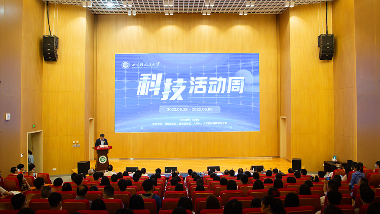 XCB_0310.jpg XCB_0310.jpg