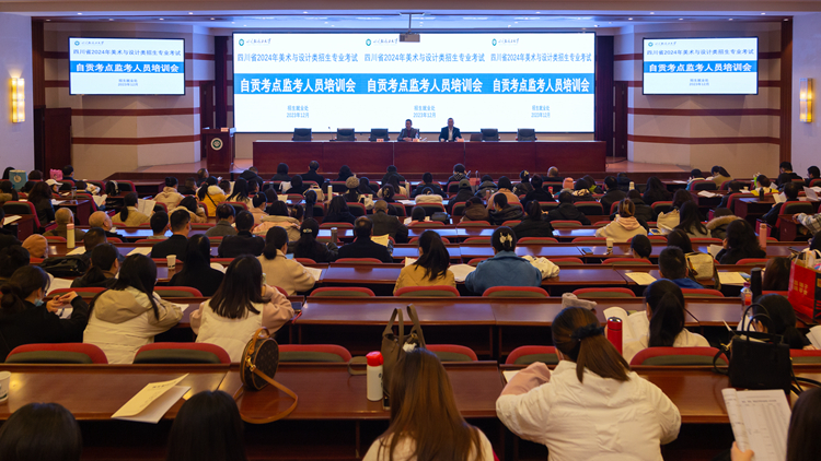 XCB_5470.jpg XCB_5470.jpg