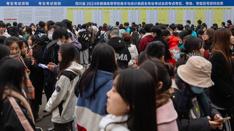 XCB_5527.jpg XCB_5527.jpg