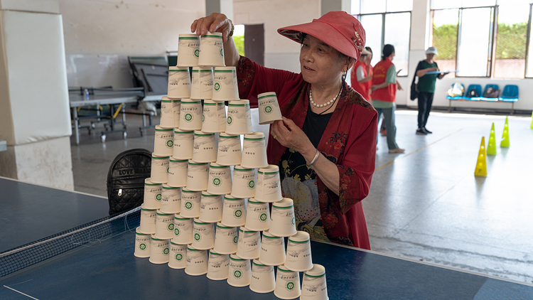 LJH_2171.jpg LJH_2171.jpg