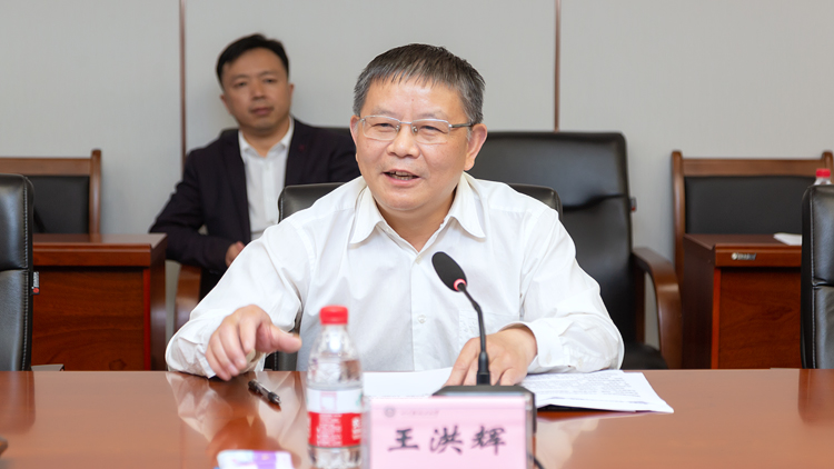 XCB_9921.jpg XCB_9921.jpg