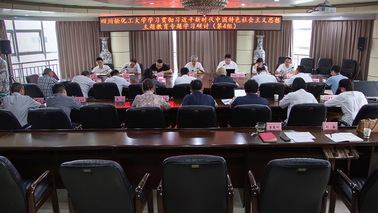 XCB_1567.jpg XCB_1567.jpg