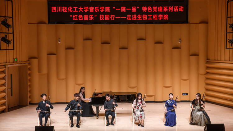 YAM_1949.jpg YAM_1949.jpg