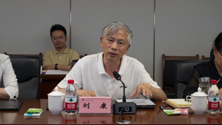 DSC_3398.jpg DSC_3398.jpg