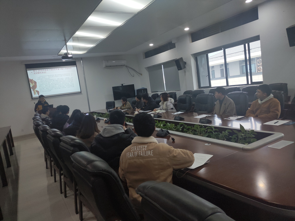 照片2_副本.jpg 照片2_副本.jpg