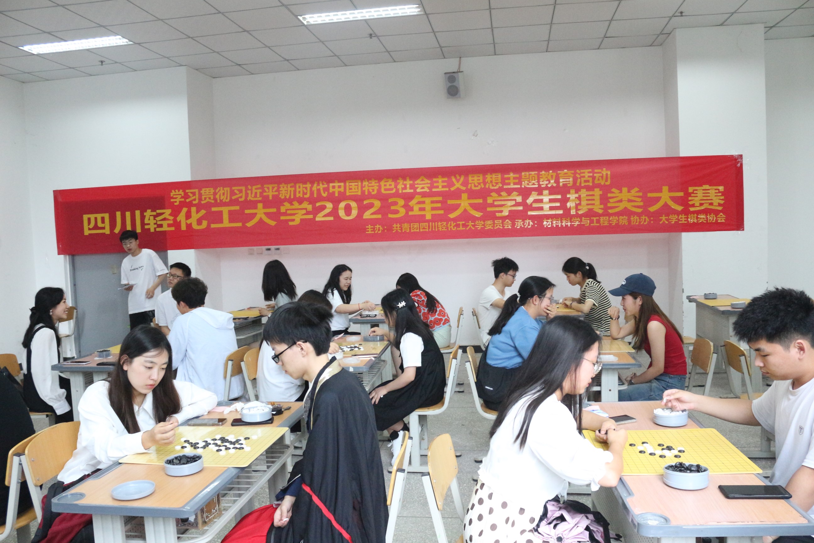 鑫鑫.jpg 鑫鑫.jpg