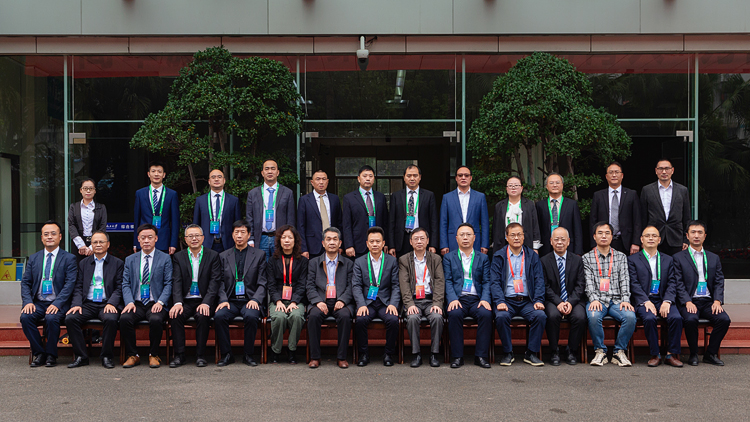 XCB_1191.jpg XCB_1191.jpg