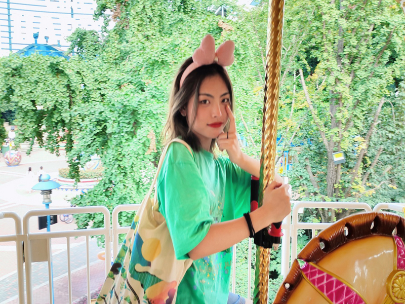 闫烩丽1.png