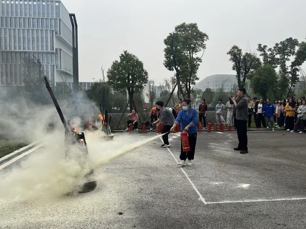 微信图片_20231026142208.jpg 微信图片_20231026142208.jpg