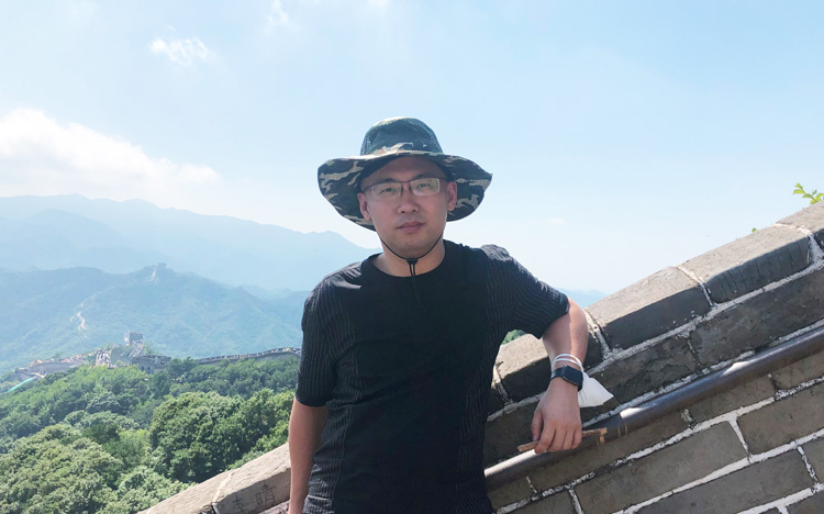 颜德岳院士奖教金 黄沁元.jpg