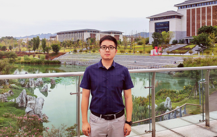 颜德岳院士奖教金 石睿.jpg