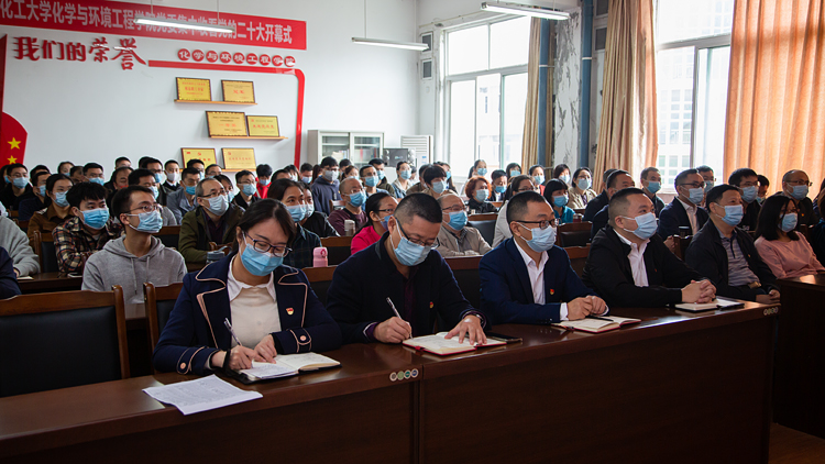 XCB_1450.jpg XCB_1450.jpg