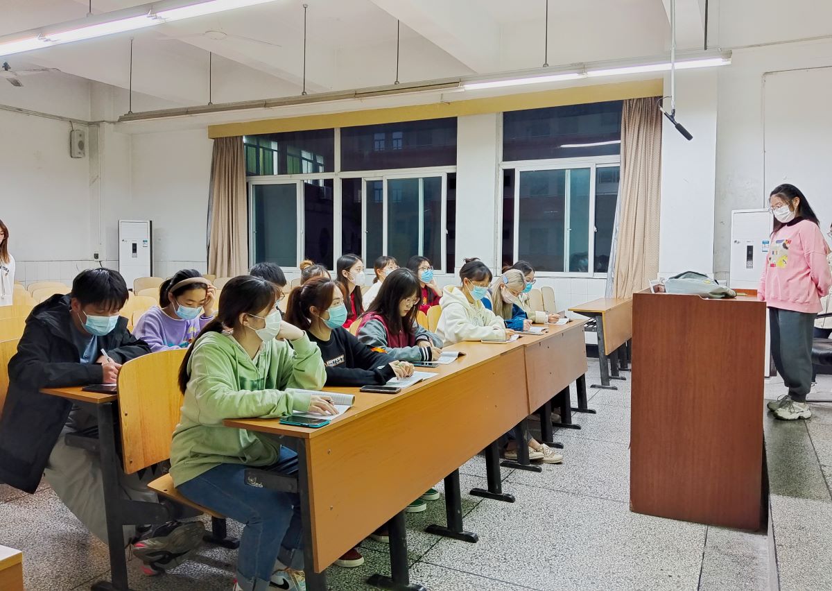 团支书大会2.JPG