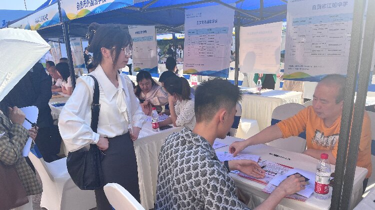 6A88C450E95A5CEB0419F4C7D1780161.JPG 6A88C450E95A5CEB0419F4C7D1780161.JPG