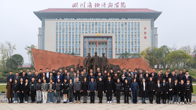 XCB_4601.jpg XCB_4601.jpg