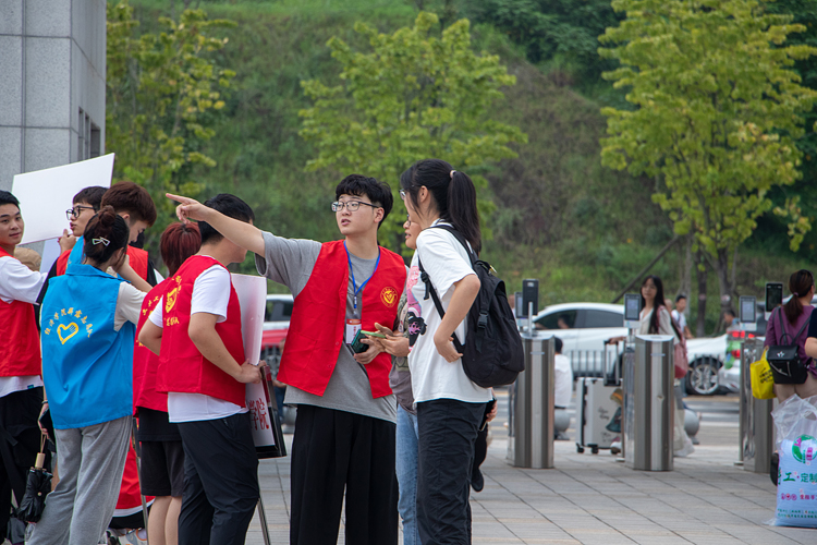 23届迎新活动-王一帆摄 (15).jpg 23届迎新活动-王一帆摄 (15).jpg