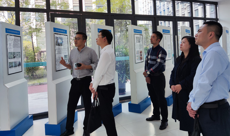 团市委书记李焕一行莅校调研国家大学科技园双创工作.jpg 团市委书记李焕一行莅校调研国家大学科技园双创工作.jpg