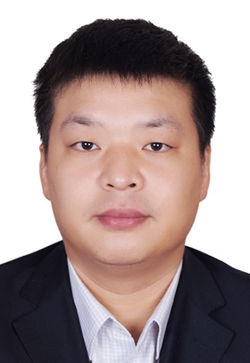 2寸照片.jpg 2寸照片.jpg