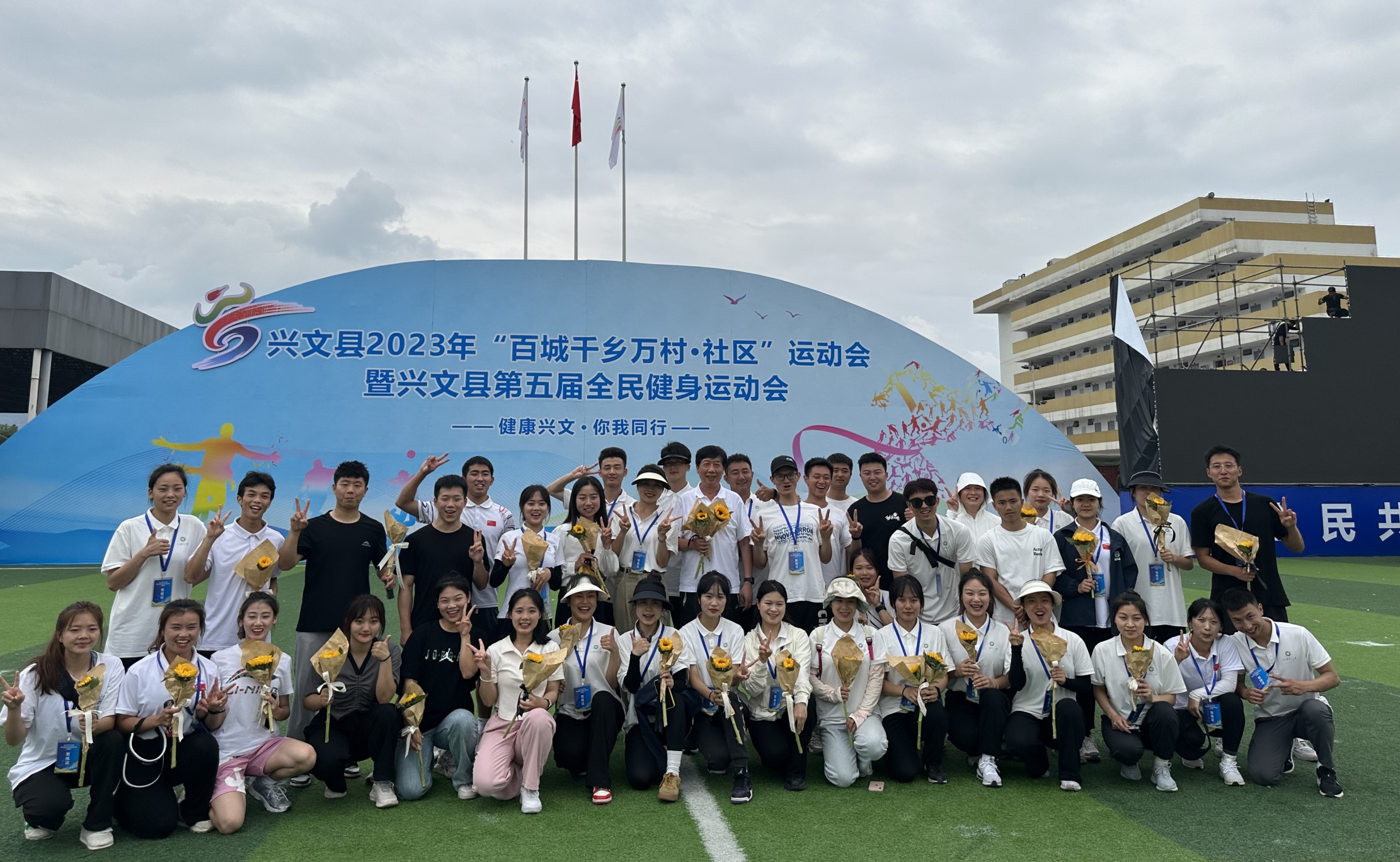 颜杰副校长出席开幕式照片_副本.jpg