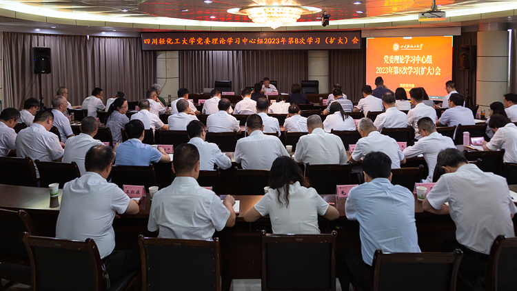 XCB_2986.jpg XCB_2986.jpg