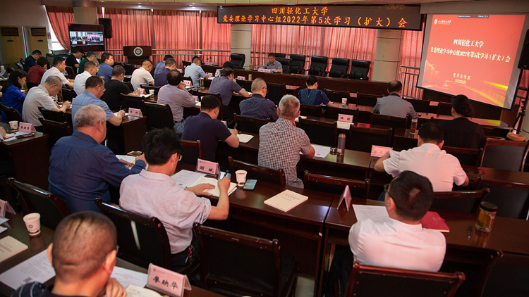 XCB_8248.jpg XCB_8248.jpg