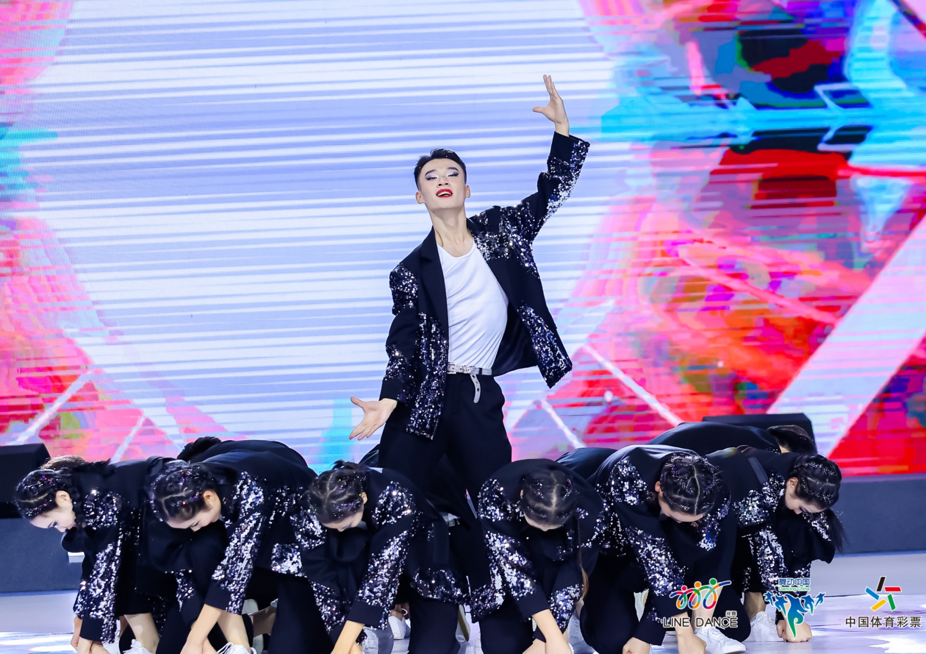排舞表演1_副本.jpg