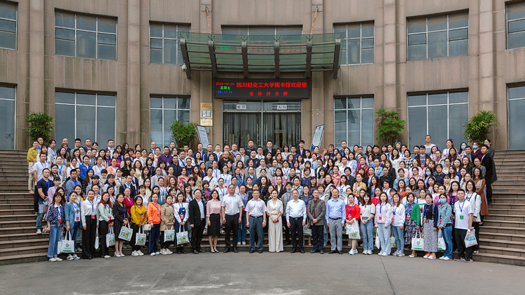 XCB_0010x.jpg XCB_0010x.jpg