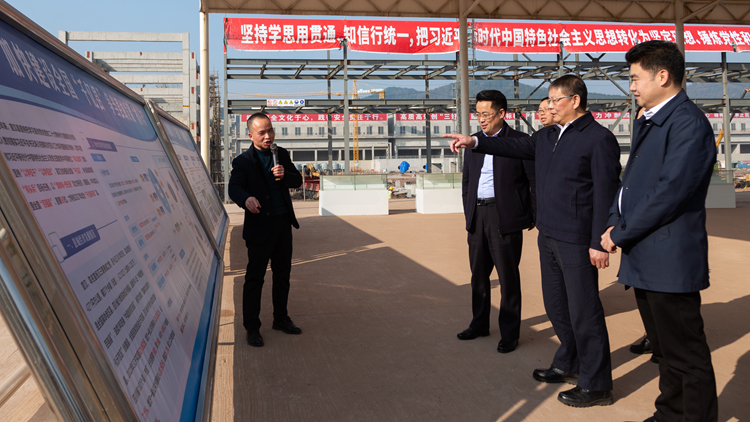 XCB_8548.jpg XCB_8548.jpg