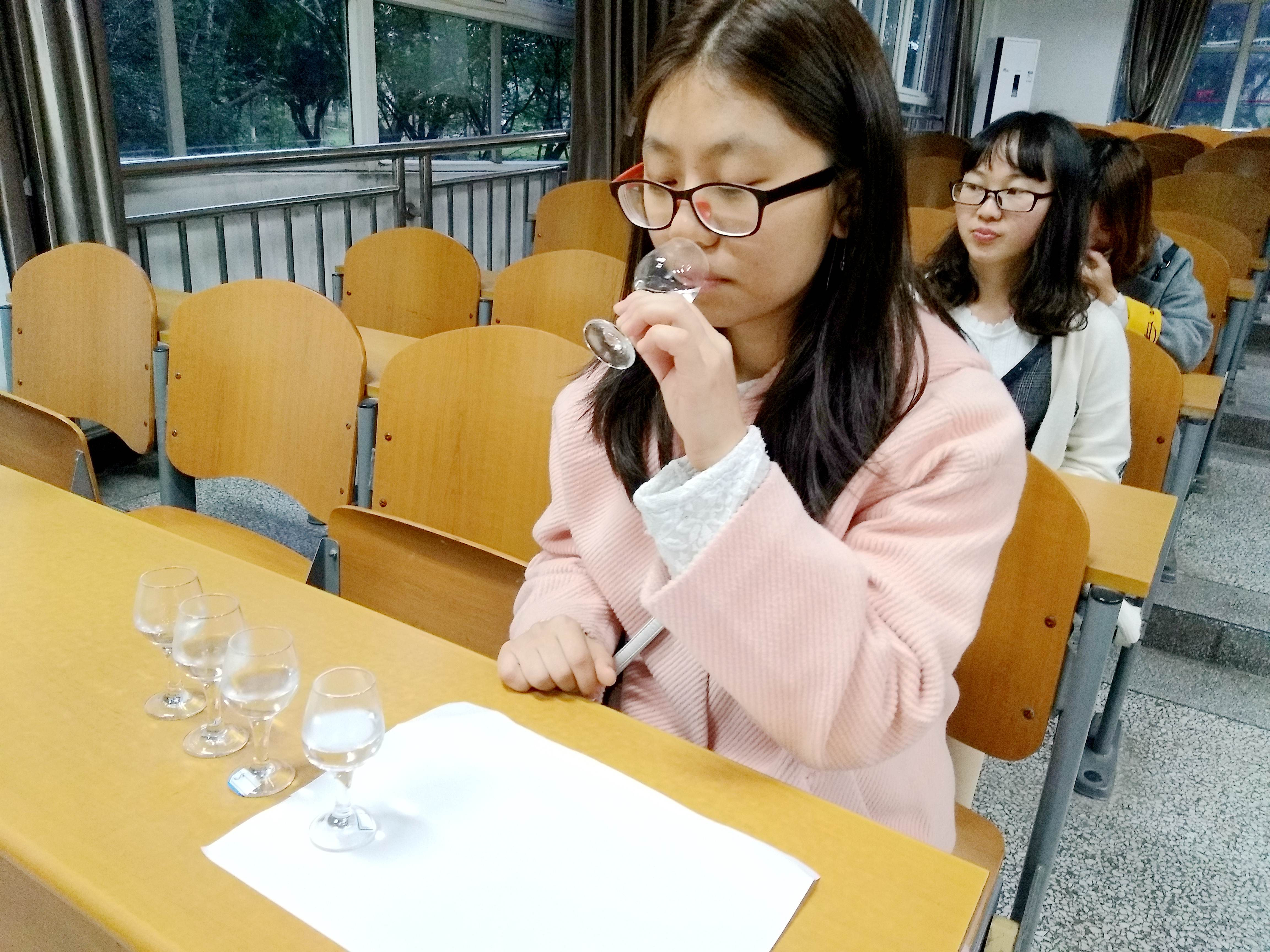 6辜佳莉4.jpg