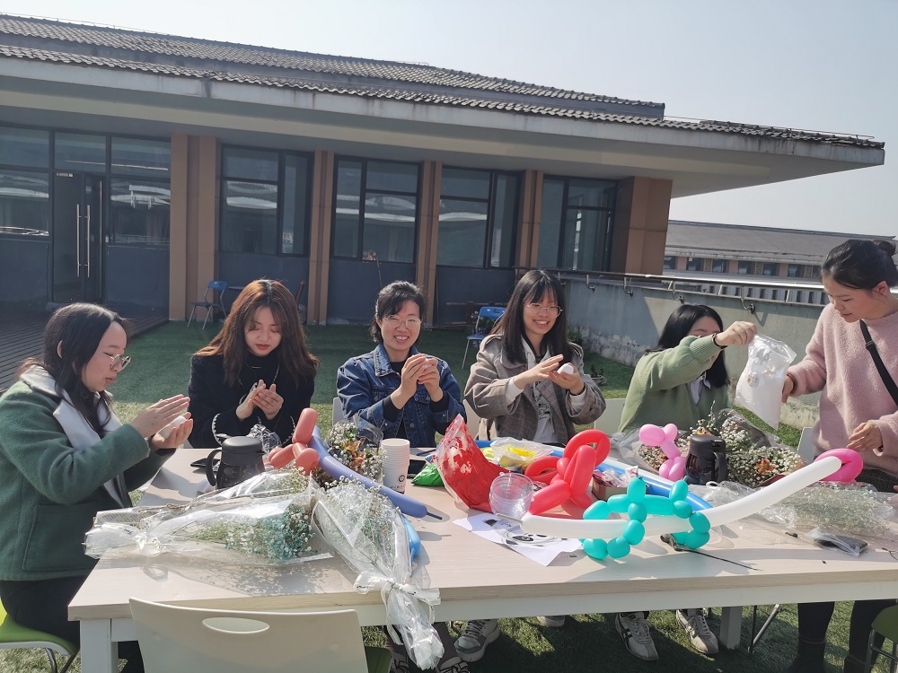 生物工程学院分工会举办庆“三八”国际妇女节活动4.jpg