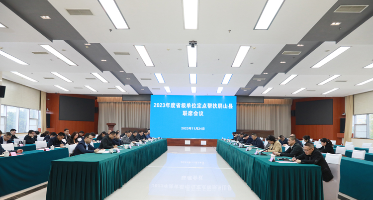 2X7A8013.JPG 2X7A8013.JPG