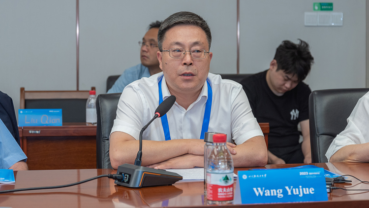 ZYX_7427.jpg ZYX_7427.jpg