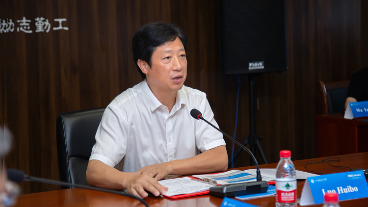 XCB_4465.jpg XCB_4465.jpg