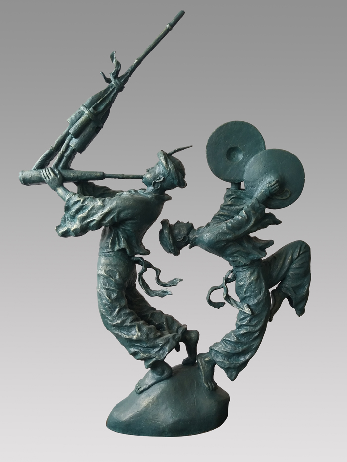 3、江毅   《风情》  雕塑.jpg