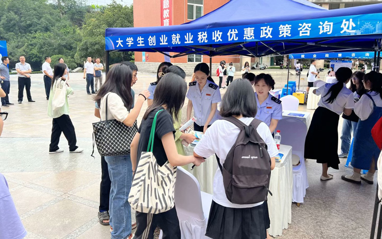 AA60120D-97AA-403F-A857-9769E5A752B8_big.jpg AA60120D-97AA-403F-A857-9769E5A752B8_big.jpg