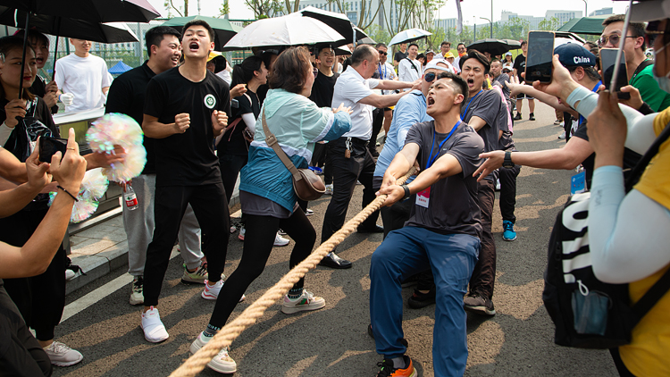 XCB_1002.jpg XCB_1002.jpg