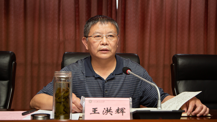 XCB_9552.jpg XCB_9552.jpg